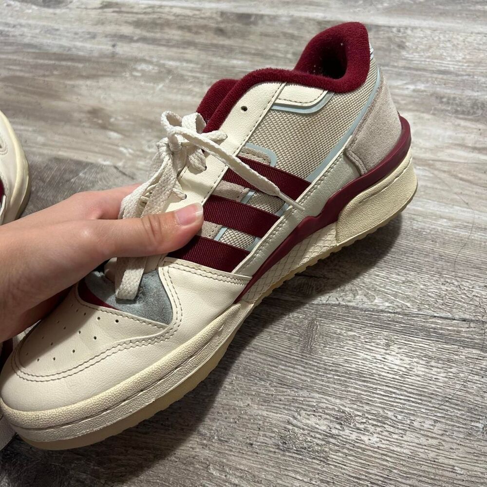 Adidas Men's Forum Exhibit Low 'Off White Burgundy' streetwear skater sneakers - Picture 6 of 7